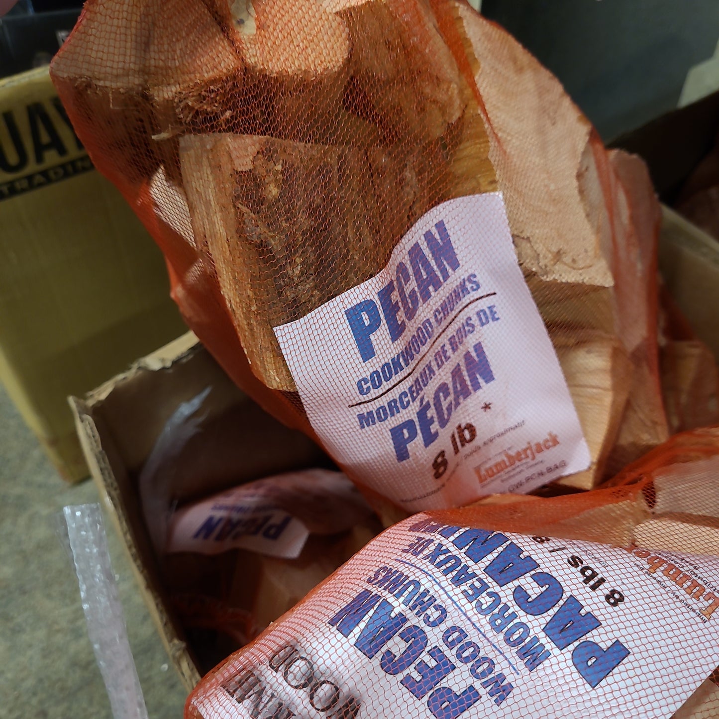 BBQ wood chips and chunks