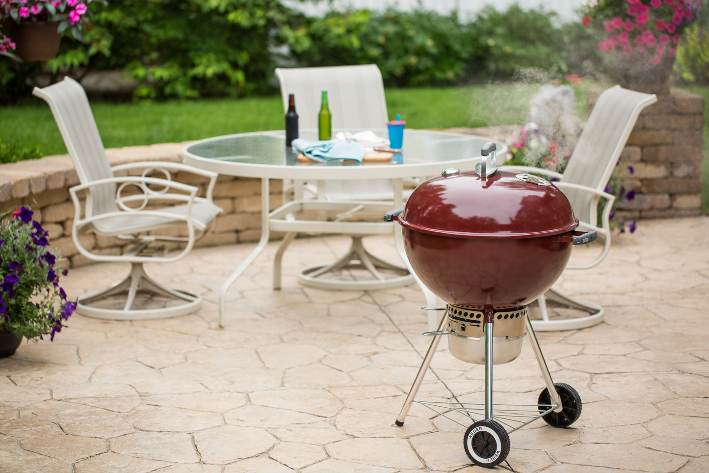 Original Kettle Premium Charcoal Grill 22"